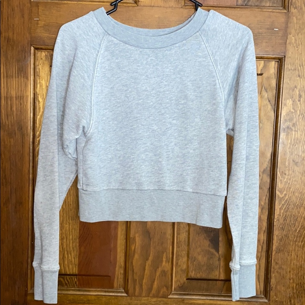 Grey Long Sleeve Pull Over